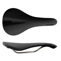 CANNONDALE doplňky a textil CANNONDALE SEDLO SCOOP TI SHALLOW 142MM (CP7153U1042)